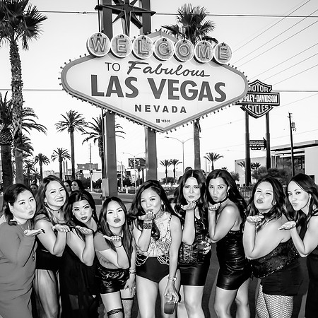 Las Vegas Sign Bachelorette & Birthday Photo Shoot