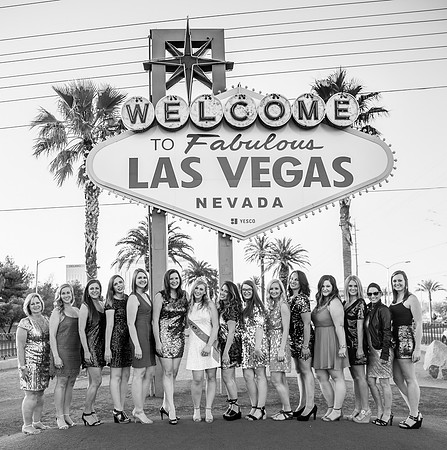 Las Vegas Sign Bachelorette & Birthday Photo Shoot