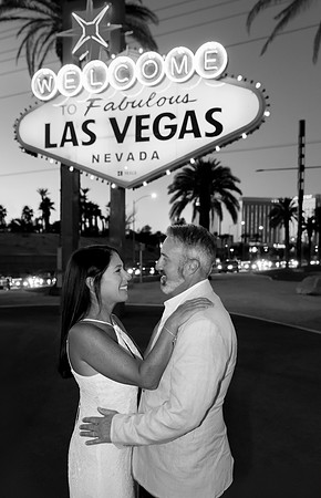 Vow Renewal Photography | Las Vegas Strip & Ceremony Options