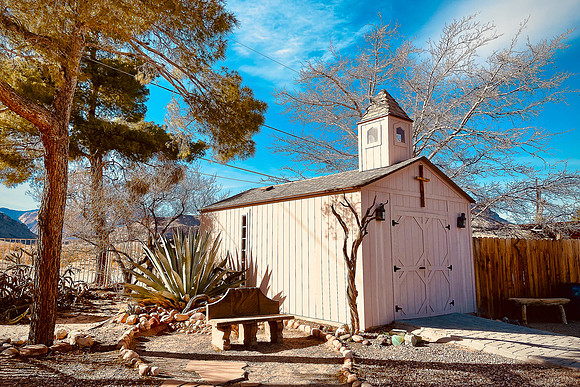 Cactus Joe’s Elopement & Wedding Photography | Las Vegas