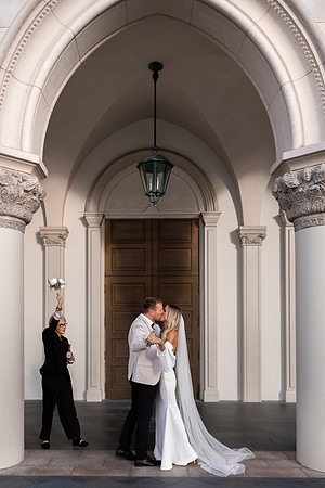 Venetian Archway Wedding, Elopement & Vow Renewal | Las Vegas Strip
