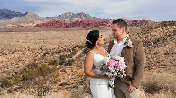 Red Rock Canyon Photo Shoots | Las Vegas Desert Photography