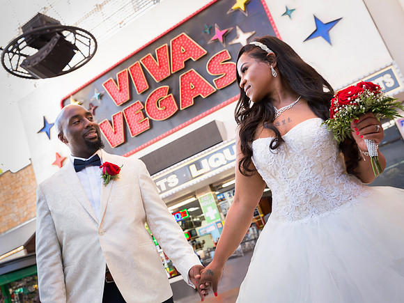 Downtown Las Vegas & Fremont Street Walking Photo Shoot