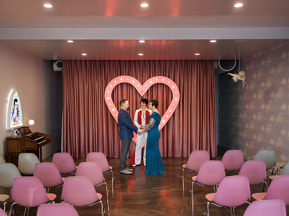 Sure Thing Chapel Wedding & Elopement Photography | Fremont East Las Vegas