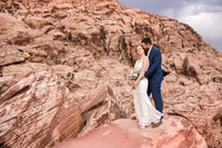 Red Rock Canyon Elopement & Wedding Photography | Las Vegas