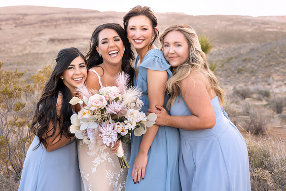 Red Rock Canyon Elopement & Wedding Photography | Las Vegas