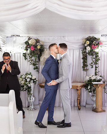 Las Vegas LGBTQ+ Wedding Photography | Gay-Friendly Wedding Photographer