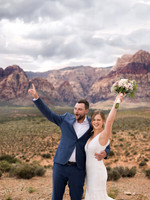 Red Rock Canyon Elopement & Wedding Photography | Las Vegas