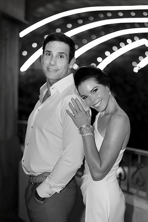 Paris Las Vegas Chauffeured Photo Shoot | Eiffel Tower