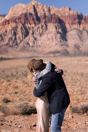 Red Rock Canyon Elopement & Wedding Photography | Las Vegas