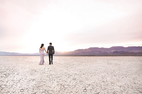 Dry Lake Bed & Desert Wedding, Elopement & Vow Renewal | Las Vegas