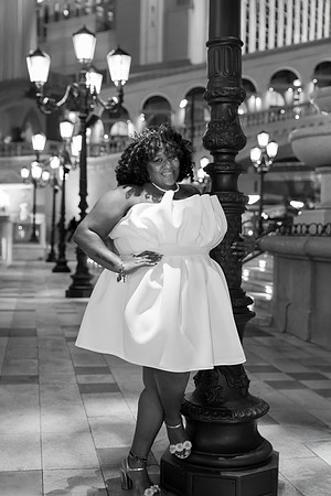 Las Vegas Solo Photo Shoots | Strip Portrait Photography