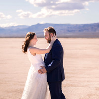 Dry Lake Bed & Desert Wedding, Elopement & Vow Renewal | Las Vegas
