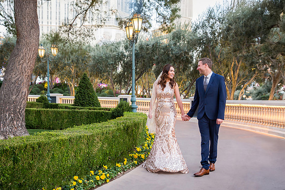Bellagio Chauffeured Photo Shoot | Bellagio Fountains Las Vegas