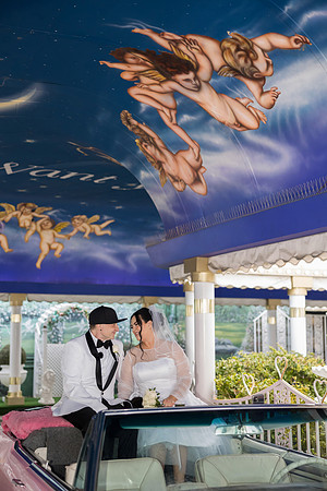 Tunnel of Love Wedding & Vow Renewal Photography | Las Vegas