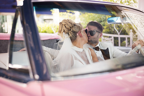 Tunnel of Love Wedding & Vow Renewal Photography | Las Vegas