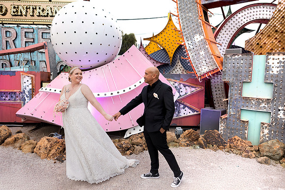 Neon Museum Wedding Photography | Las Vegas Boneyard Weddings