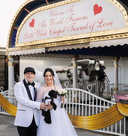 Tunnel of Love Wedding & Vow Renewal Photography | Las Vegas