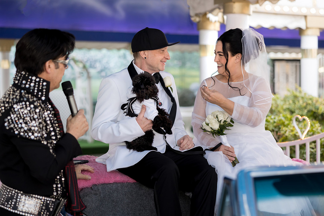 Tunnel of Love Wedding & Vow Renewal Photography | Las Vegas
