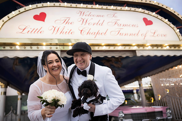 Tunnel of Love Wedding & Vow Renewal Photography | Las Vegas