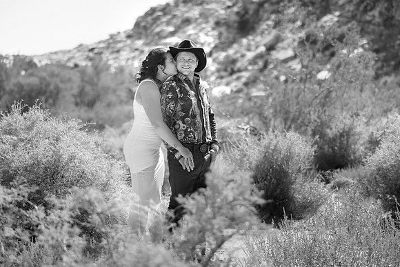 Calico Basin Photo Shoots & Weddings | Red Rock Canyon, Las Vegas