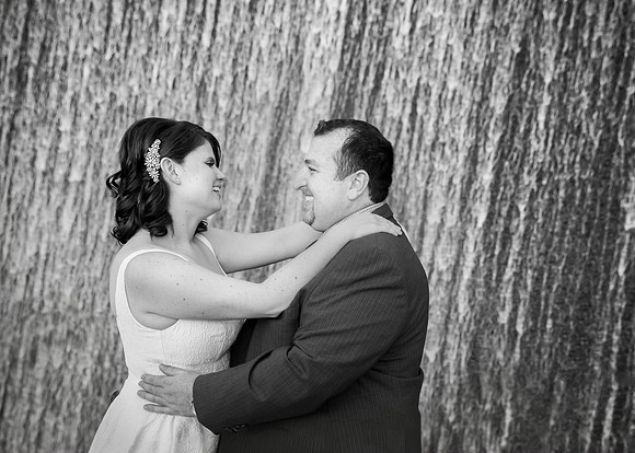 ARIA Chauffeured Photo Shoot | Modern Las Vegas Strip Portraits