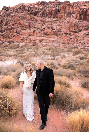Calico Basin Photo Shoots & Weddings | Red Rock Canyon, Las Vegas