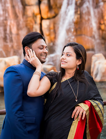 Las Vegas Anniversary Photo Shoots | Romantic Couple Photography