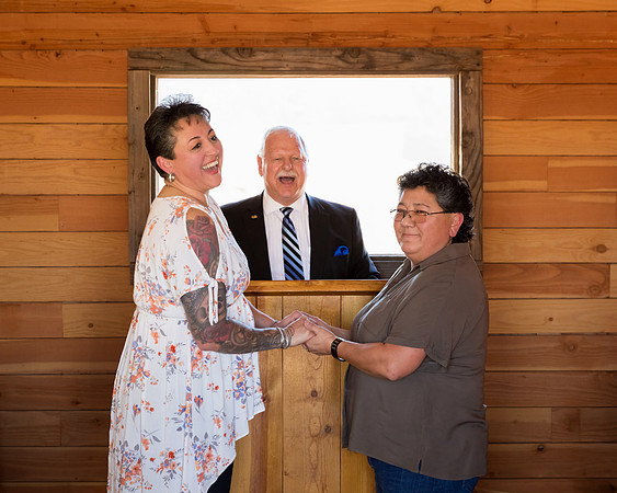 Cactus Joe’s Elopement & Wedding Photography | Las Vegas