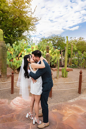 Cactus Garden Elopement & Wedding Photography | Las Vegas