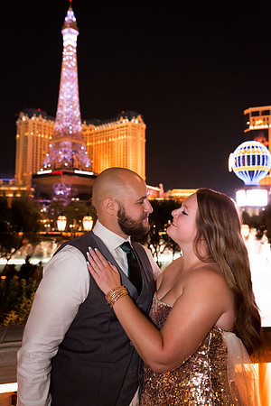 Las Vegas Anniversary Photo Shoots | Romantic Couple Photography