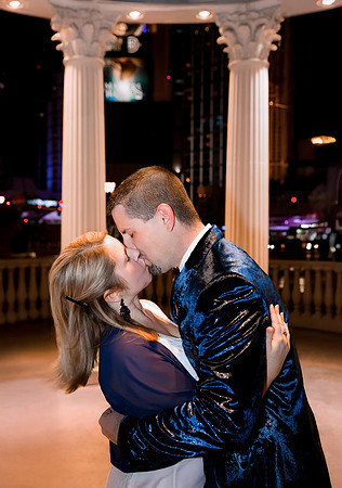 Caesars Palace Gazebo Wedding, Elopement & Vow Renewal | Las Vegas Strip