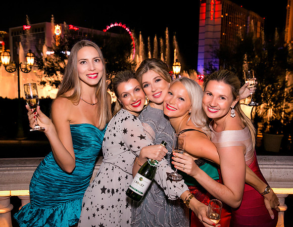 Bellagio Chauffeured Bachelorette Photo Shoot | Las Vegas Strip