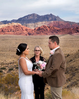 Red Rock Canyon Elopement & Wedding Photography | Las Vegas
