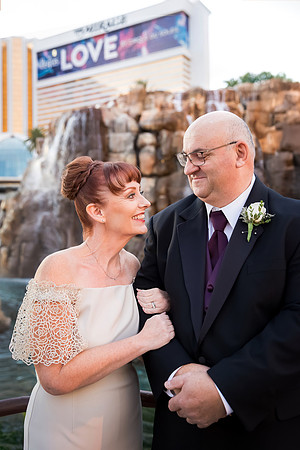 Vow Renewal Photography | Las Vegas Strip & Ceremony Options