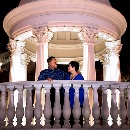 Las Vegas Anniversary Photo Shoots | Romantic Couple Photography